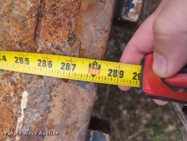 image for item OL9184 Omaha Standard  grain bed