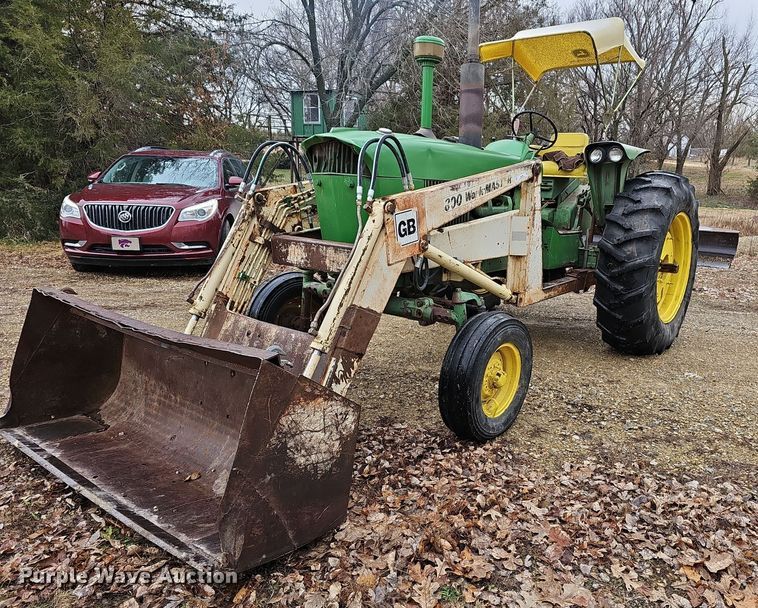 image for item OL9458 1968 John Deere 3020  tractor