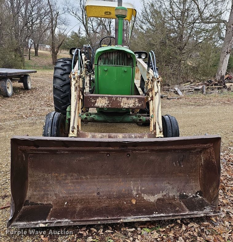 image for item OL9458 1968 John Deere 3020  tractor