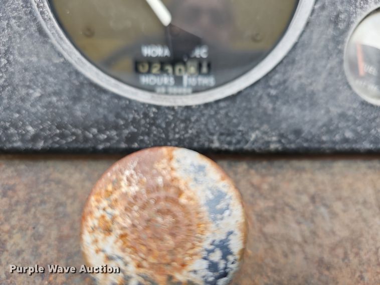 image for item OL9458 1968 John Deere 3020  tractor