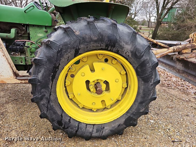 image for item OL9458 1968 John Deere 3020  tractor