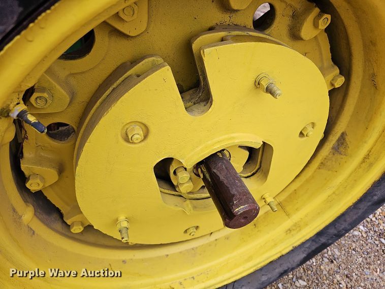 image for item OL9458 1968 John Deere 3020  tractor