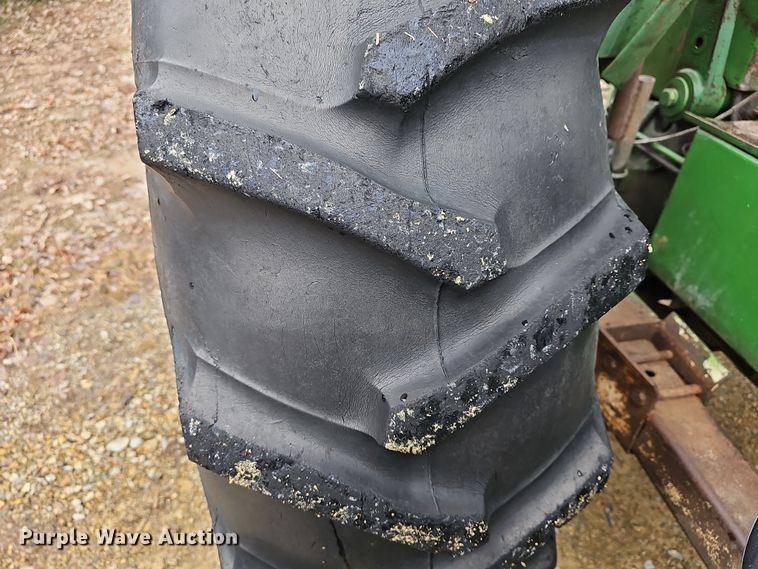 image for item OL9458 1968 John Deere 3020  tractor