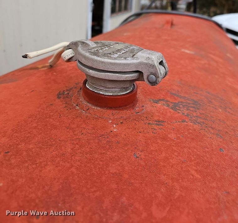 image for item OL9459 Diesel fuel tank