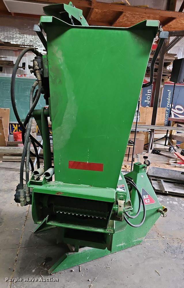 image for item OL9460 Wallenstein BX62R-G  wood chipper