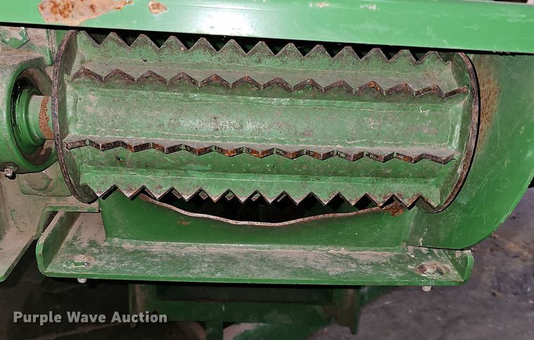 image for item OL9460 Wallenstein BX62R-G  wood chipper