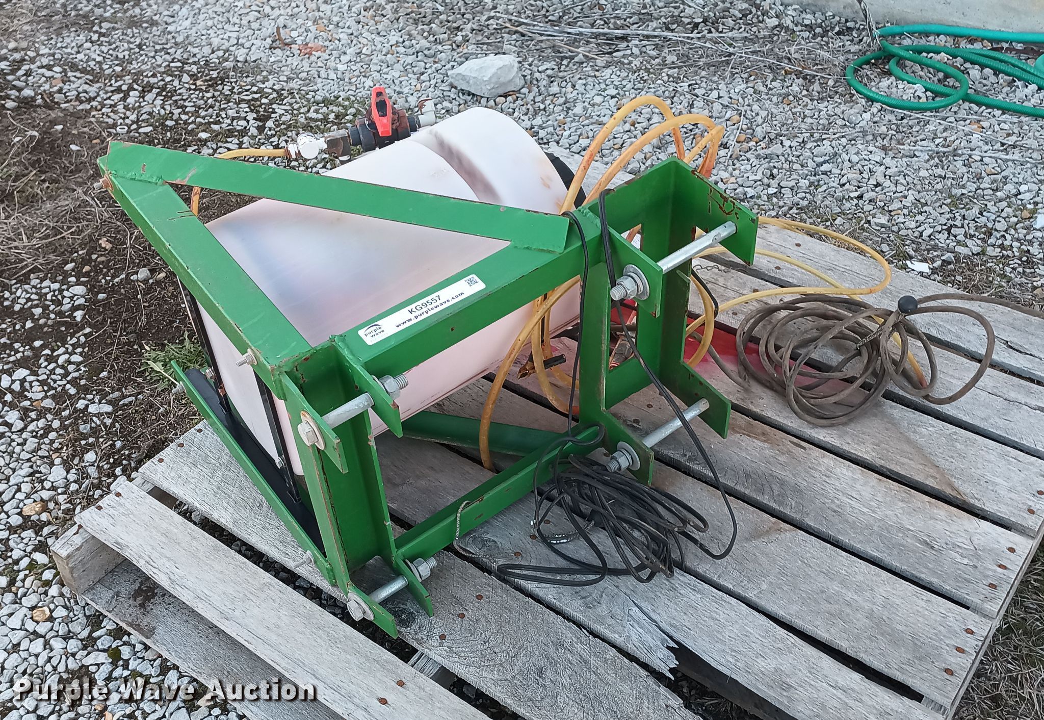 Inoculant applicator in Golden City, MO Item KG9557 for sale Purple