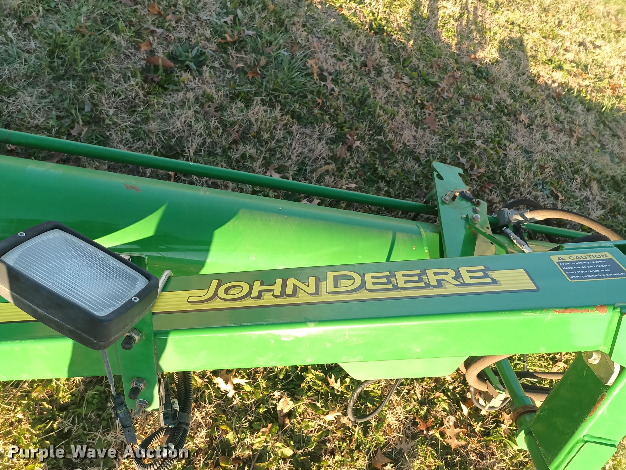 John Deere 1910 auger in Golden City, MO Item KG9558 for sale