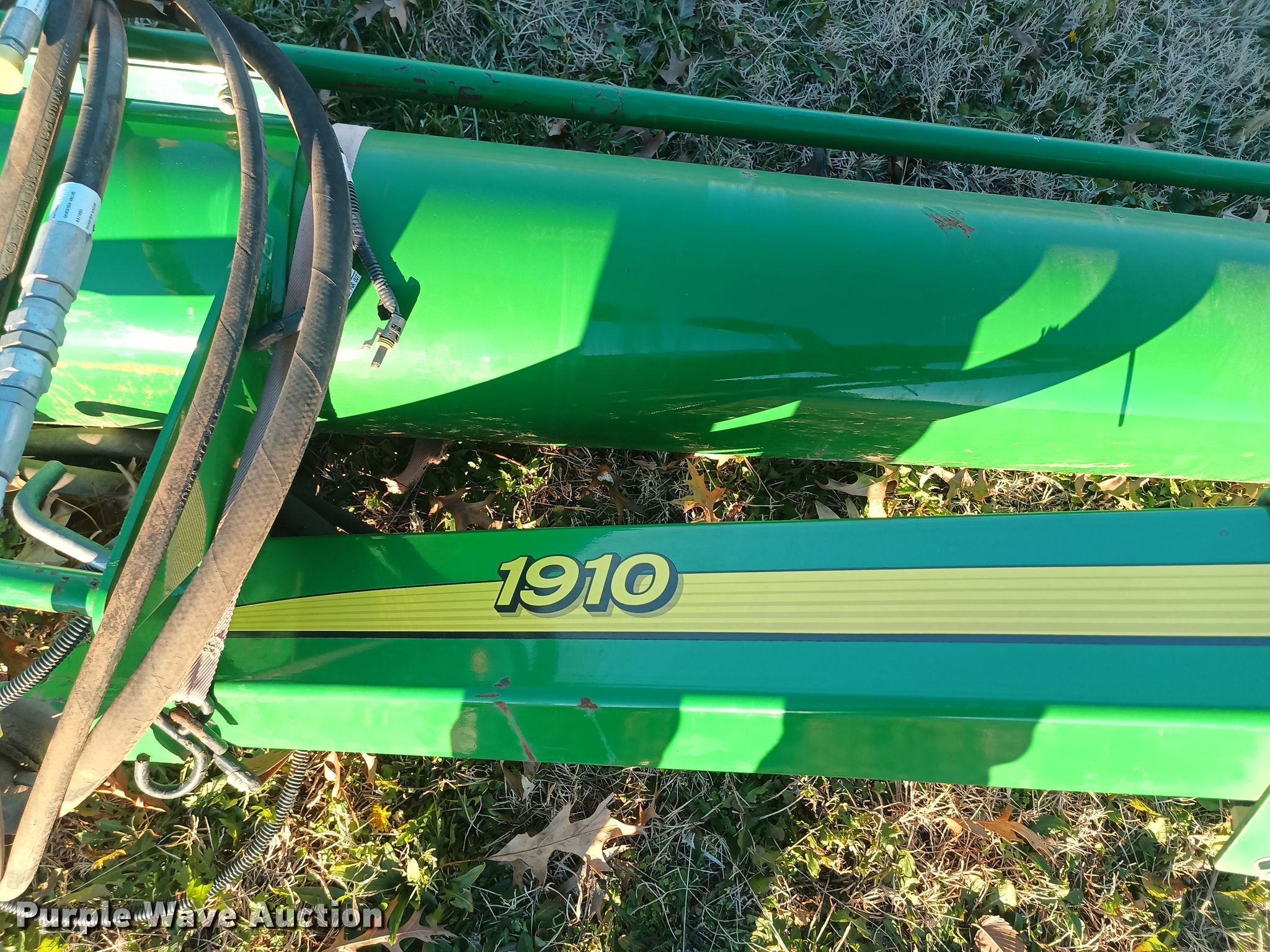 John Deere 1910 auger in Golden City, MO Item KG9558 for sale