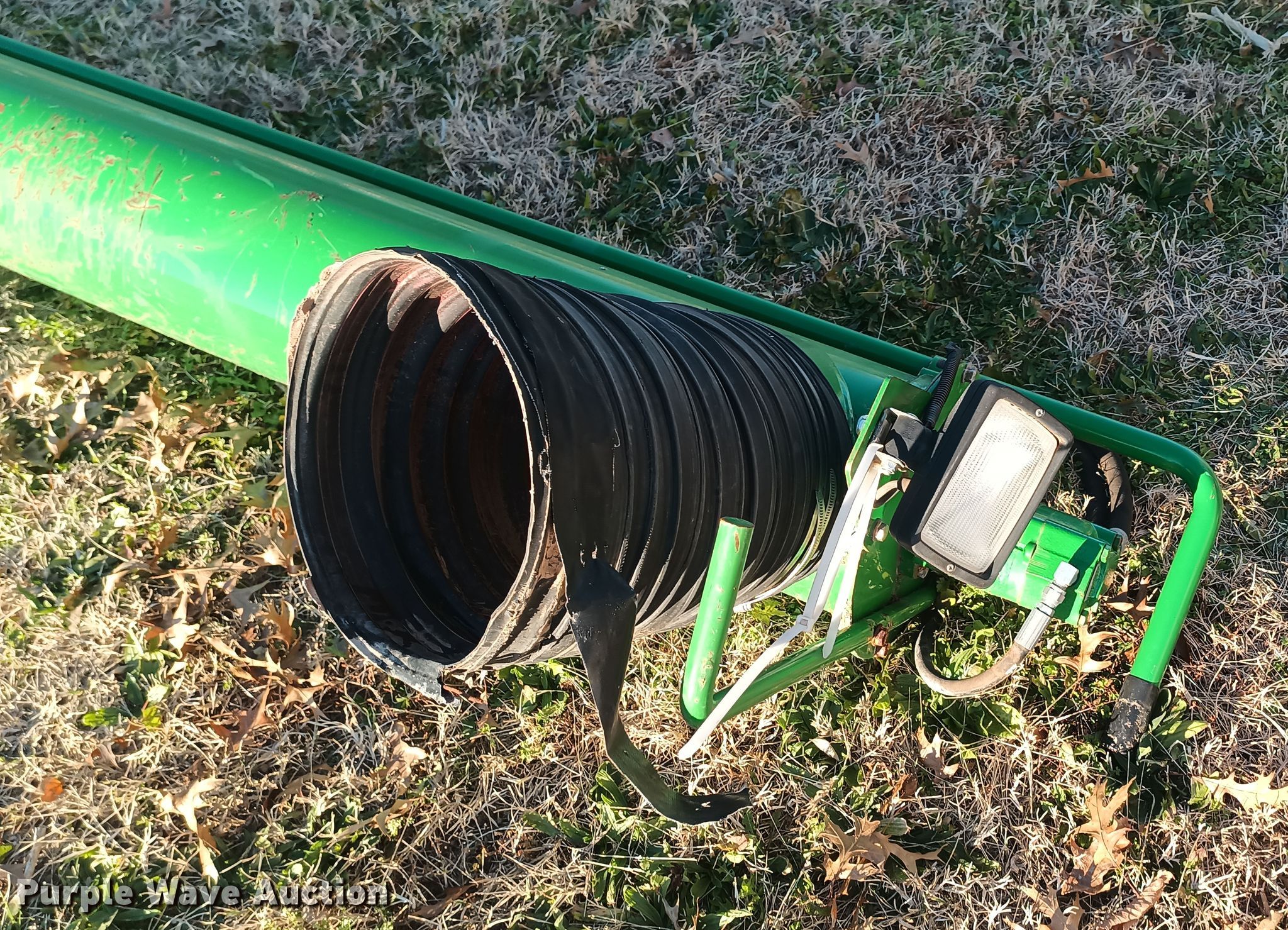 John Deere 1910 auger in Golden City, MO Item KG9558 for sale
