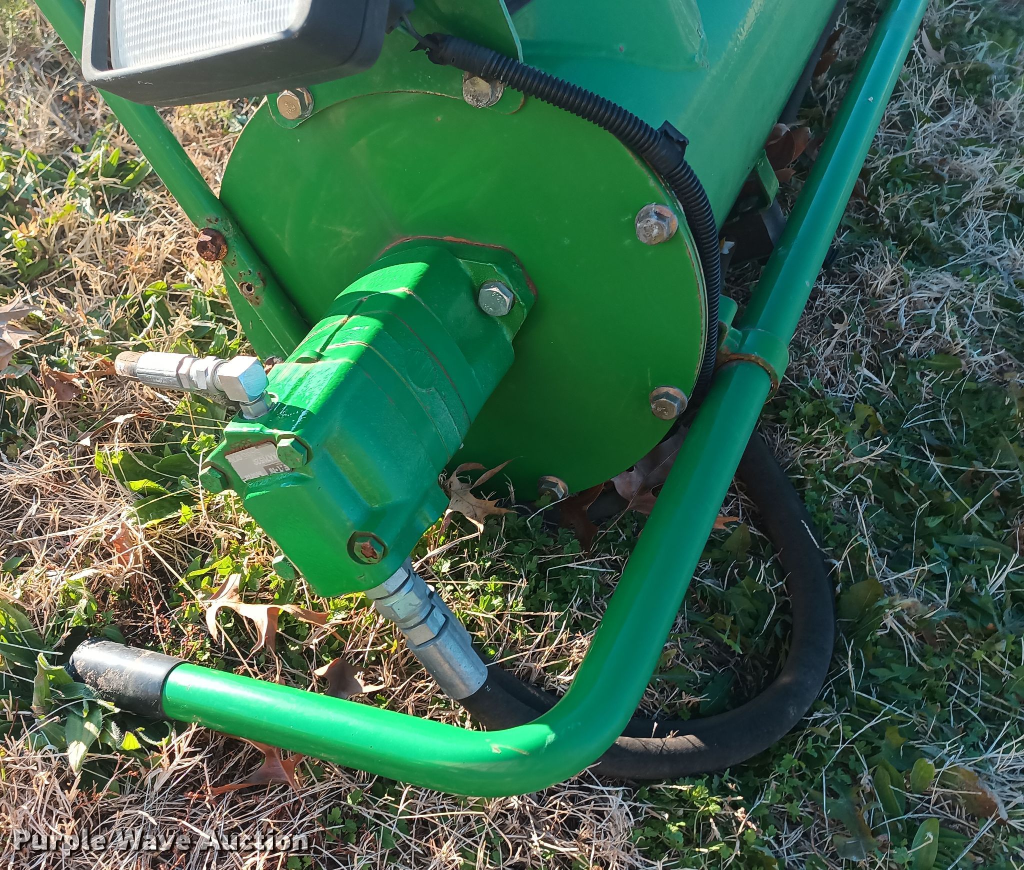 John Deere 1910 auger in Golden City, MO Item KG9558 for sale