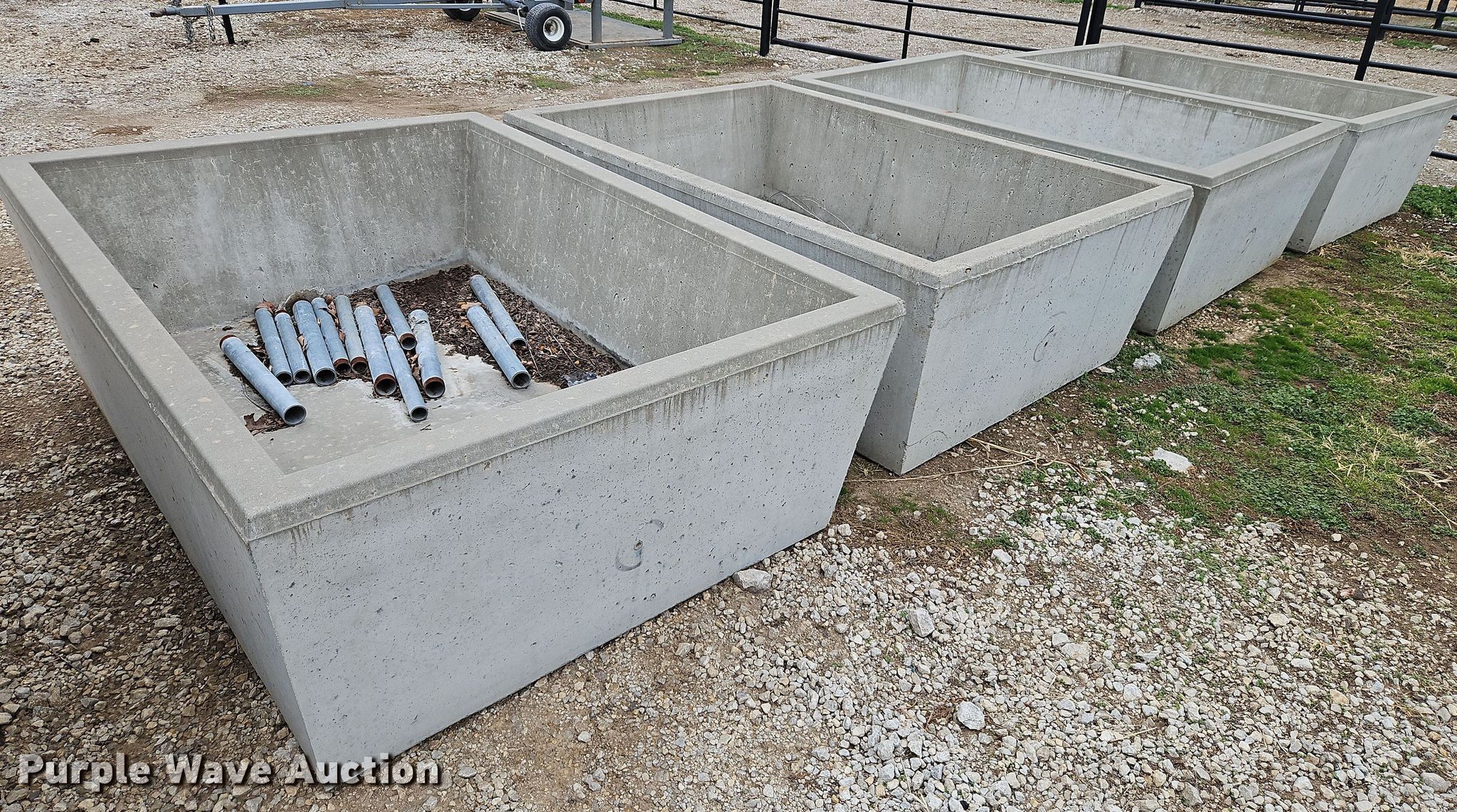 (4) concrete stock tank in Fort Scott, KS Item LB9643 for sale