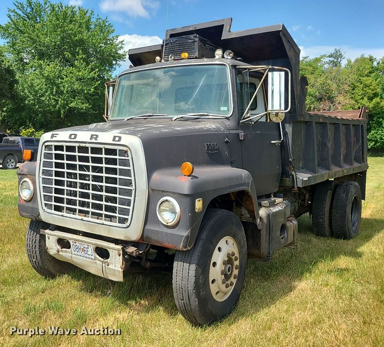 image for item BR9786 1978 Ford  dump truck