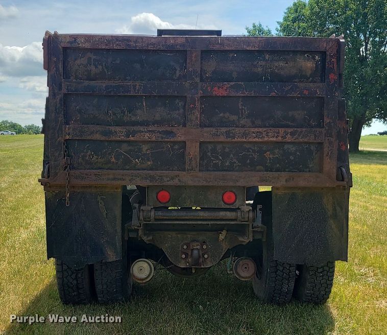 image for item BR9786 1978 Ford  dump truck