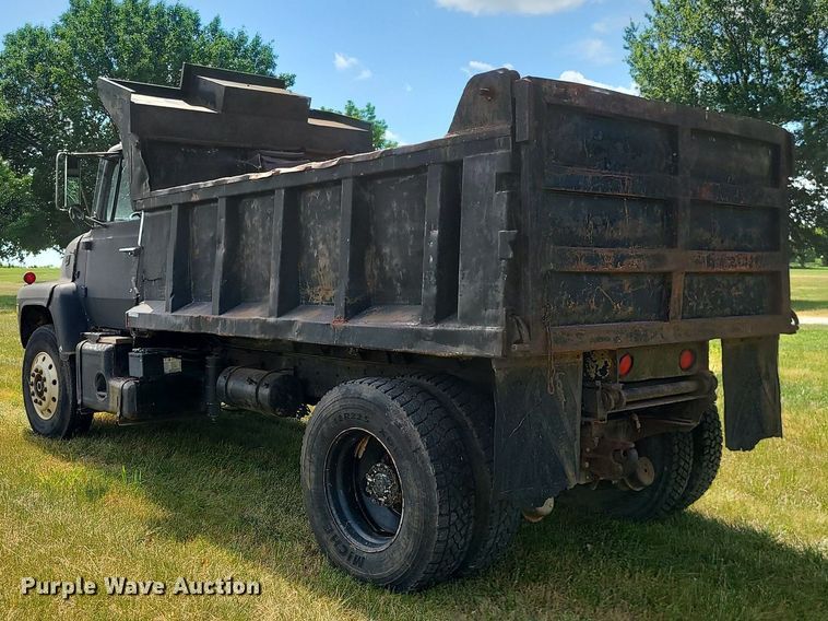 image for item BR9786 1978 Ford  dump truck