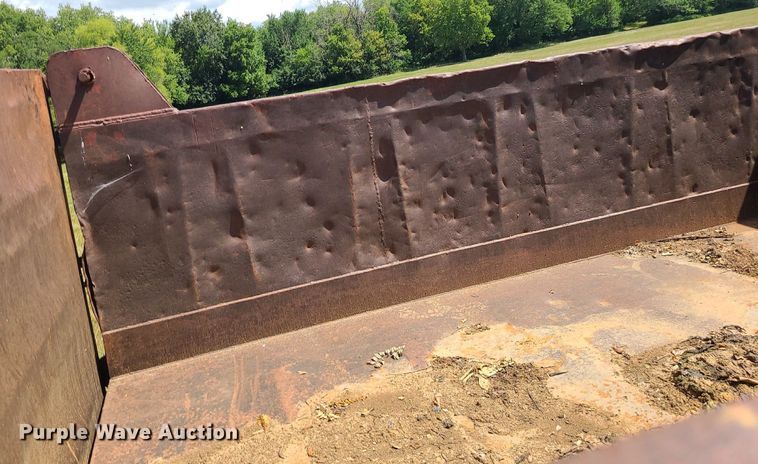 image for item BR9786 1978 Ford  dump truck