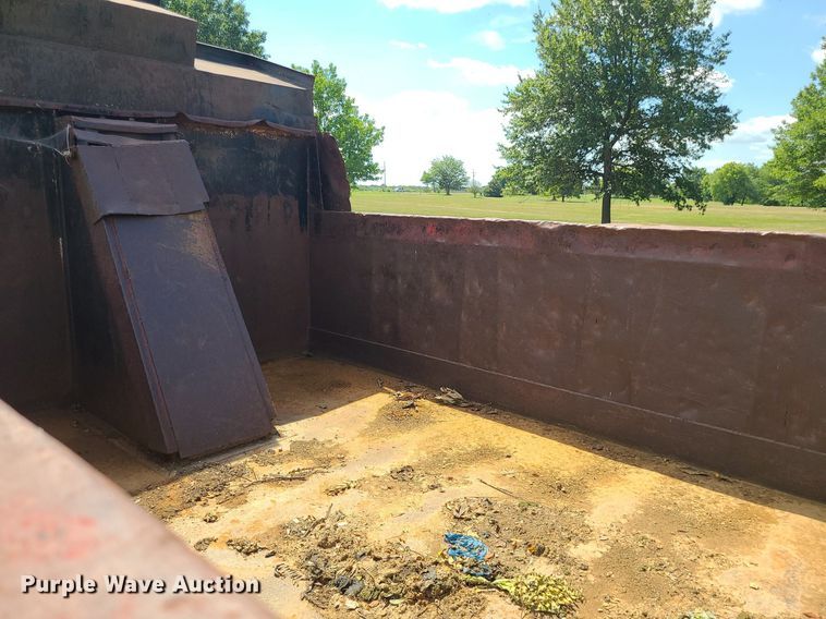 image for item BR9786 1978 Ford  dump truck