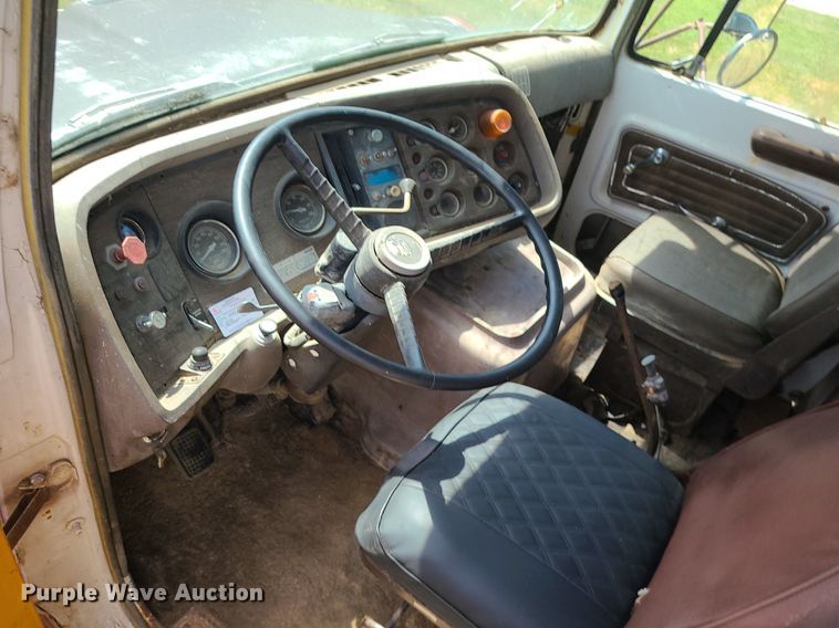 image for item BR9786 1978 Ford  dump truck