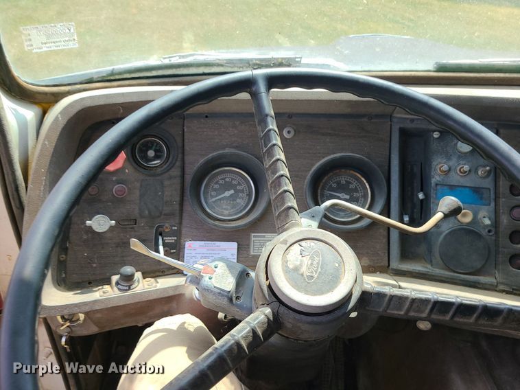 image for item BR9786 1978 Ford  dump truck