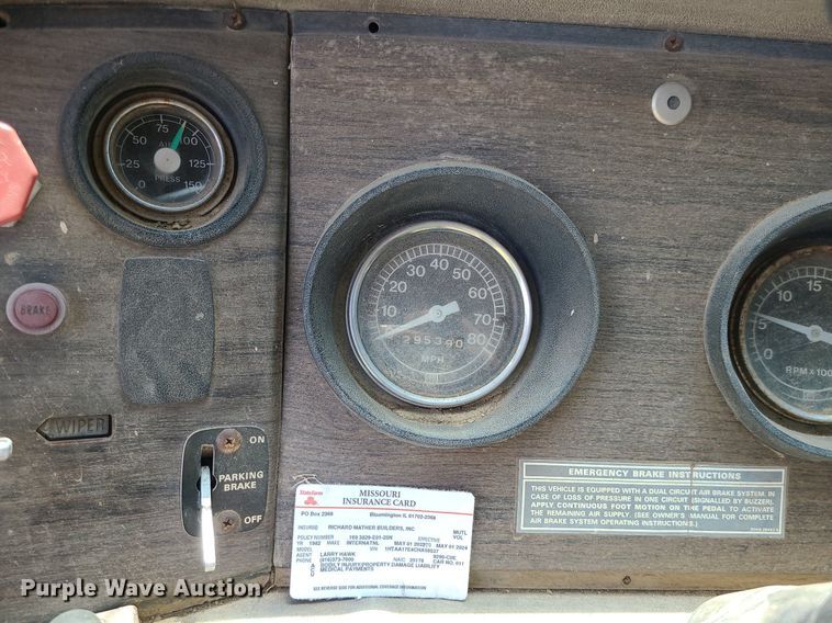 image for item BR9786 1978 Ford  dump truck