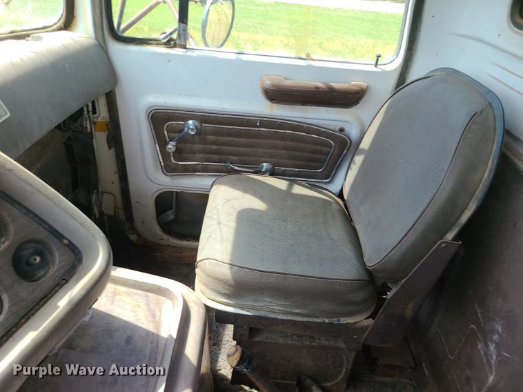 image for item BR9786 1978 Ford  dump truck