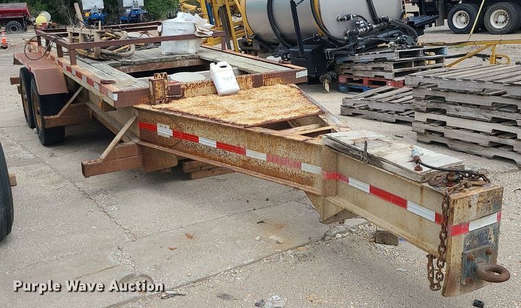 image for item BR9808 1998 Behnke  sprayer trailer