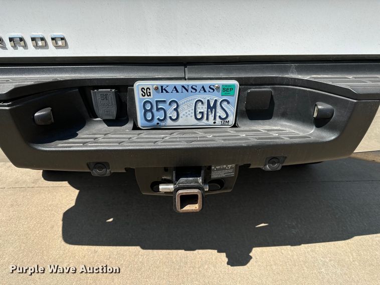 image for item DJ6185 2014 Chevrolet Silverado 2500 HD  Crew Cab pickup truck