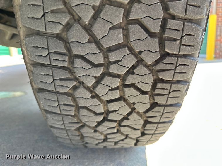 image for item DJ6185 2014 Chevrolet Silverado 2500 HD  Crew Cab pickup truck