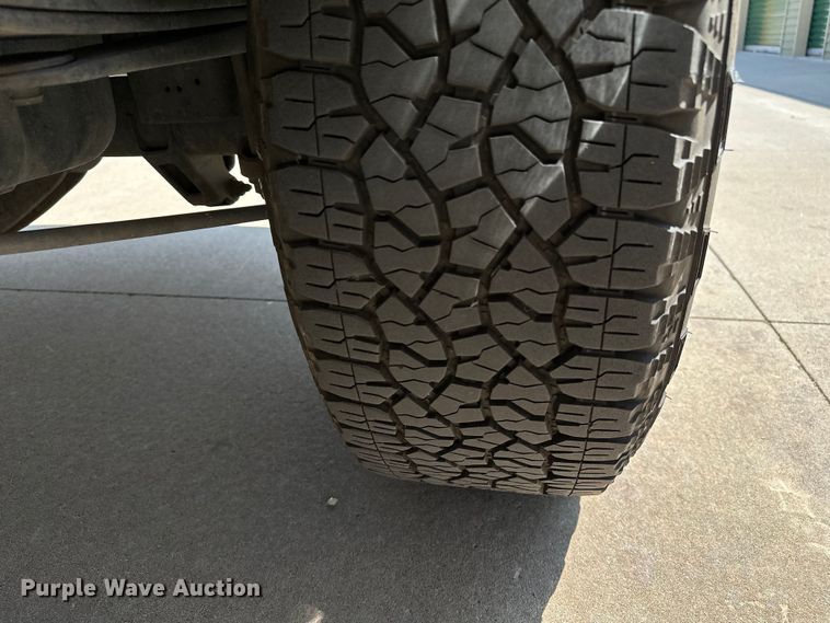 image for item DJ6185 2014 Chevrolet Silverado 2500 HD  Crew Cab pickup truck