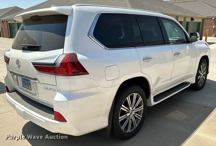 image for item DJ6186 2016 Lexus LX 570  SUV