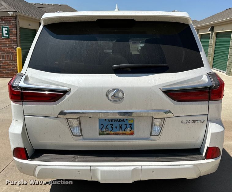 image for item DJ6186 2016 Lexus LX 570  SUV