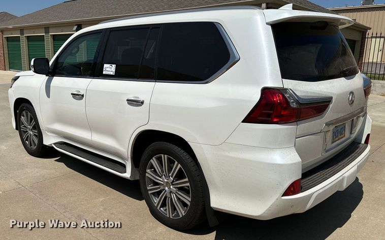 image for item DJ6186 2016 Lexus LX 570  SUV