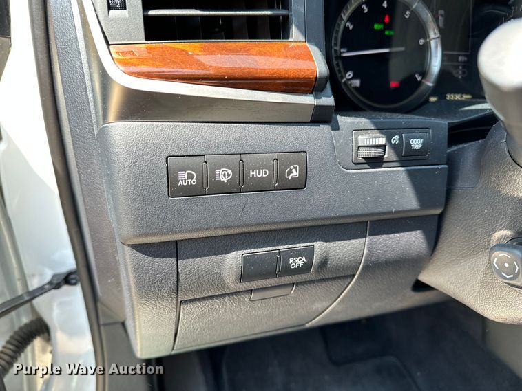 image for item DJ6186 2016 Lexus LX 570  SUV