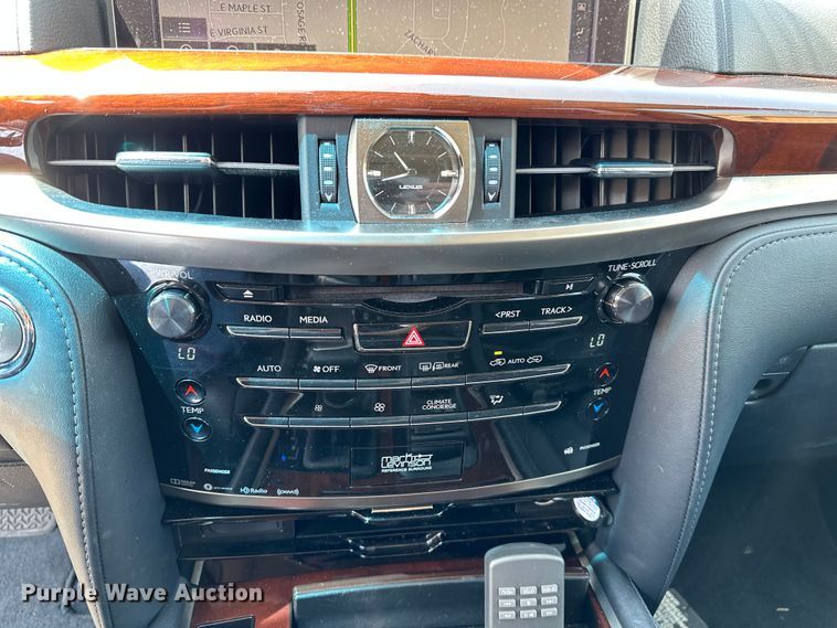 image for item DJ6186 2016 Lexus LX 570  SUV