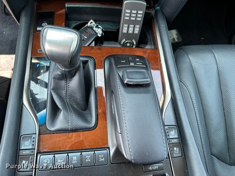 image for item DJ6186 2016 Lexus LX 570  SUV