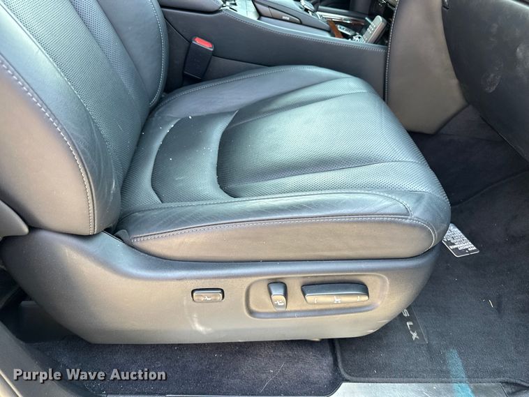 image for item DJ6186 2016 Lexus LX 570  SUV