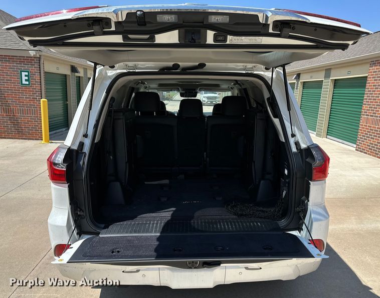 image for item DJ6186 2016 Lexus LX 570  SUV