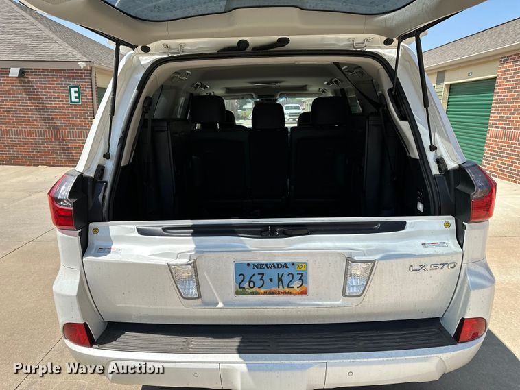 image for item DJ6186 2016 Lexus LX 570  SUV