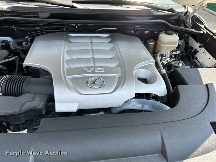 image for item DJ6186 2016 Lexus LX 570  SUV