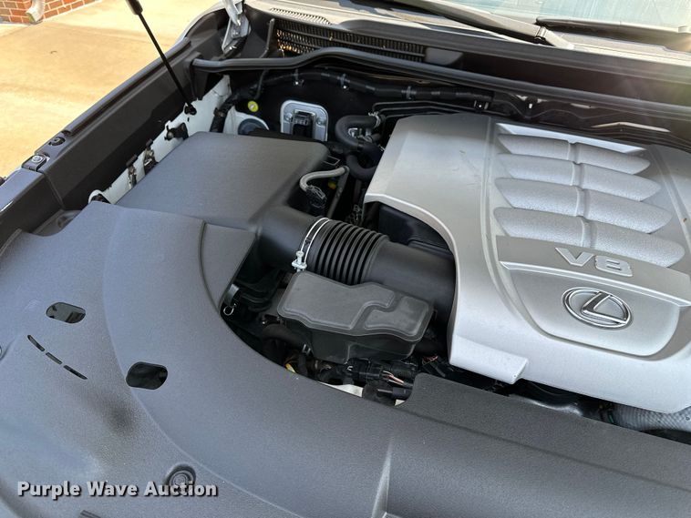 image for item DJ6186 2016 Lexus LX 570  SUV