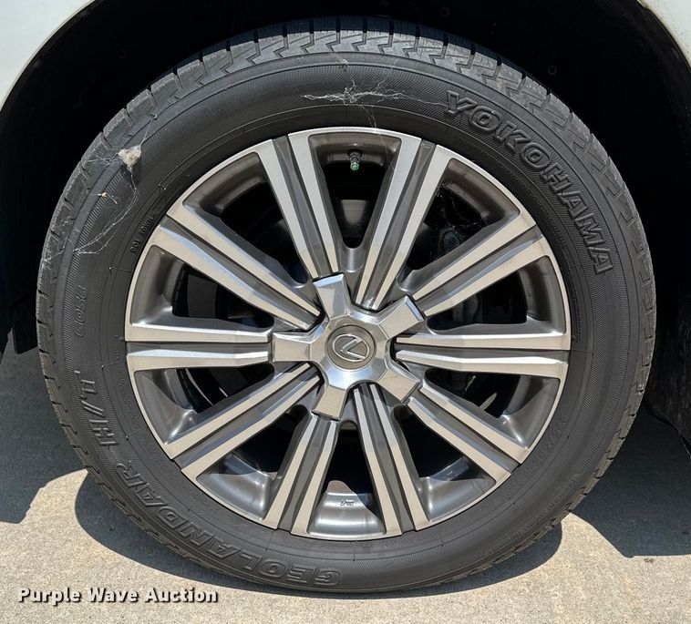 image for item DJ6186 2016 Lexus LX 570  SUV