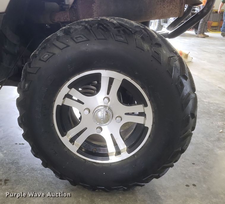 image for item DK1207 2011 Artic Cat 550  ATV