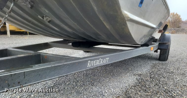 image for item DK1208 1986 XPress  boat