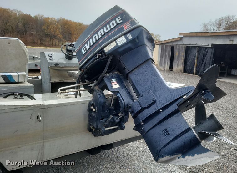 image for item DK1208 1986 XPress  boat