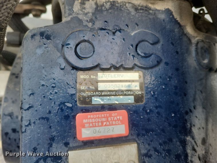 image for item DK1208 1986 XPress  boat