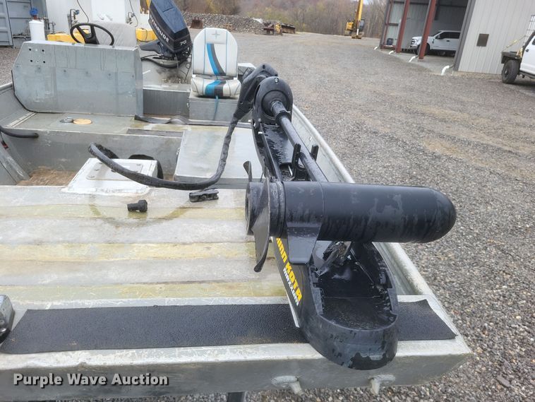 image for item DK1208 1986 XPress  boat