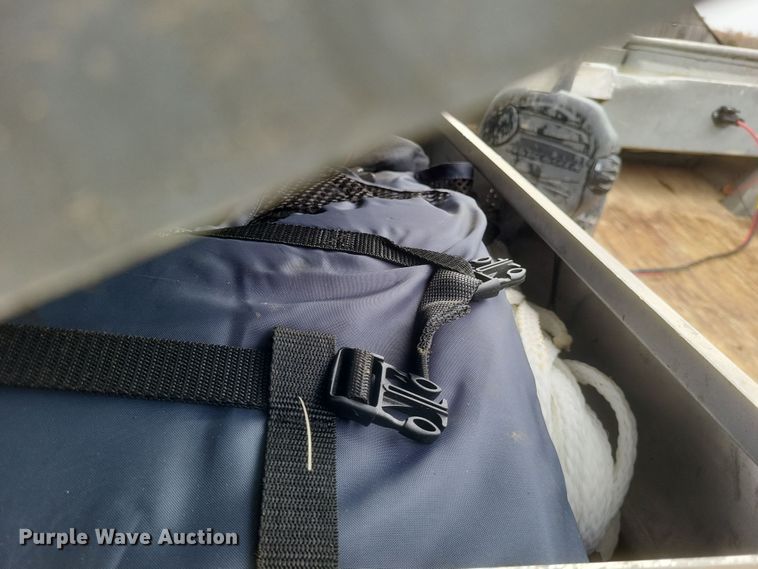 image for item DK1208 1986 XPress  boat