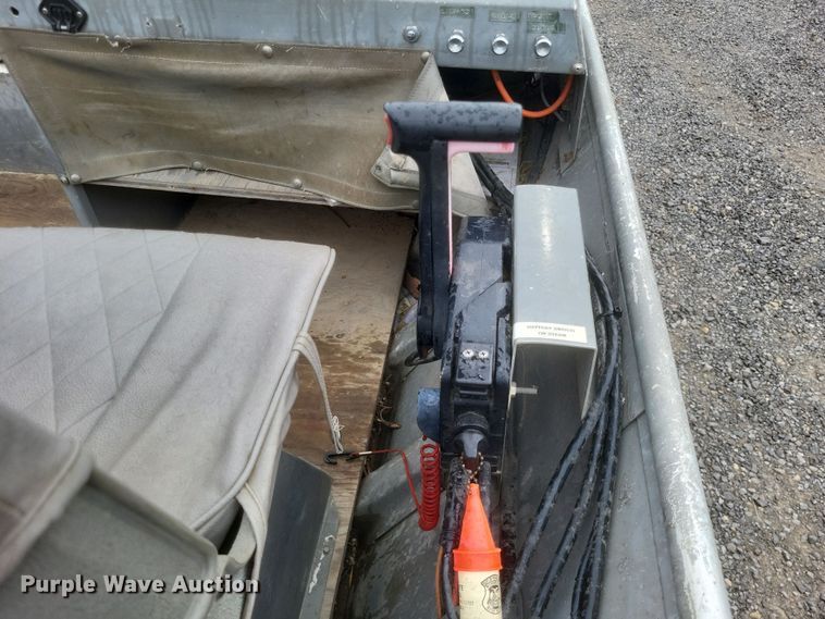 image for item DK1208 1986 XPress  boat