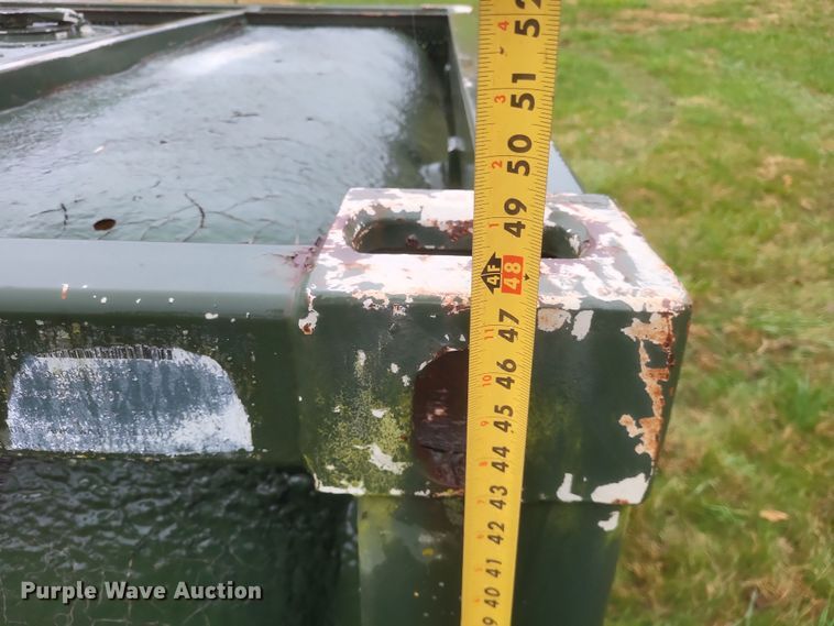 image for item DK1211 (3) fuel tanks