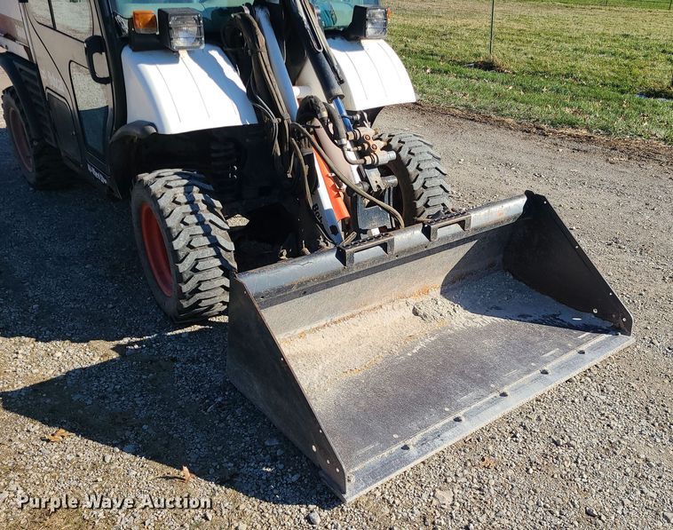 image for item DK4151 2011 Bobcat Toolcat 5600  utility vehicle